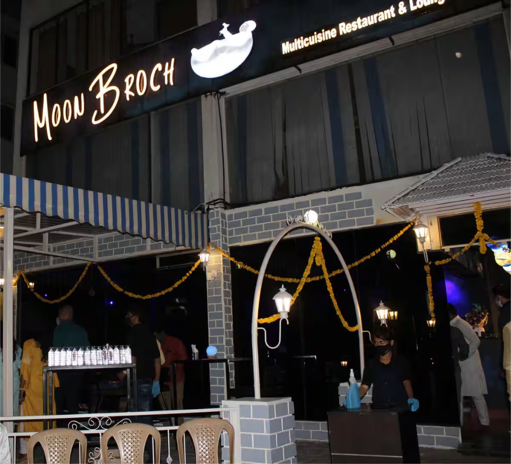 Moon Broch Multicuisine